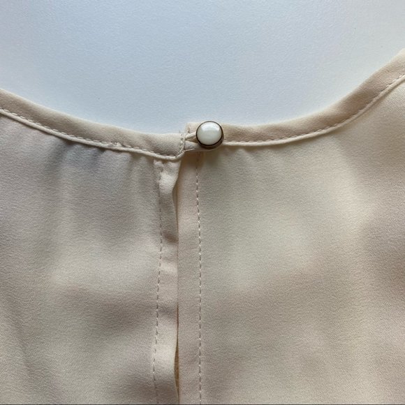 Forever 21 Sleeveless Lacey Blouse - Picture 5 of 8